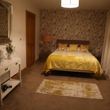 Ballydonnellan * Westport